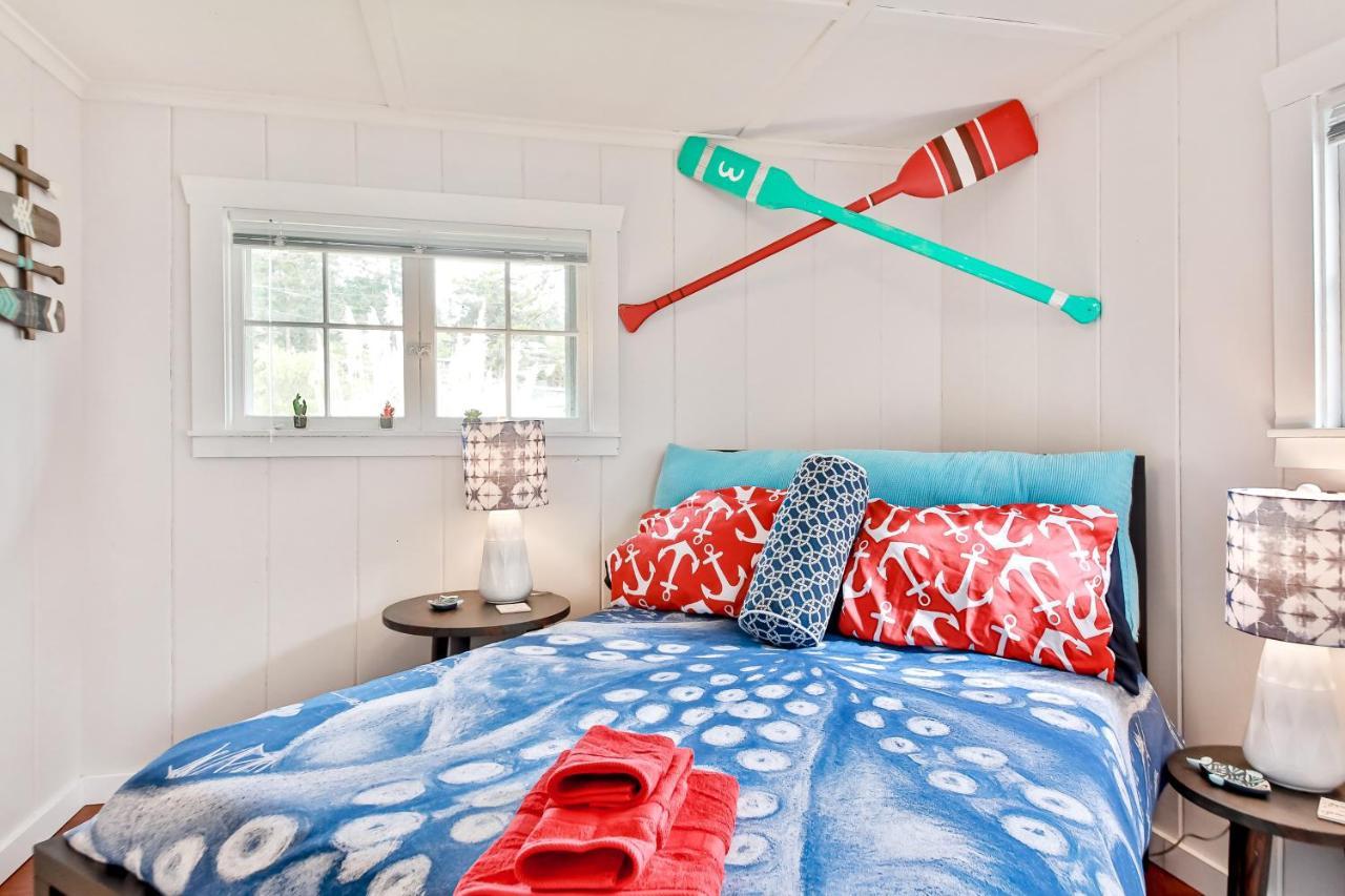 Spyglass Beach House Freeland Экстерьер фото